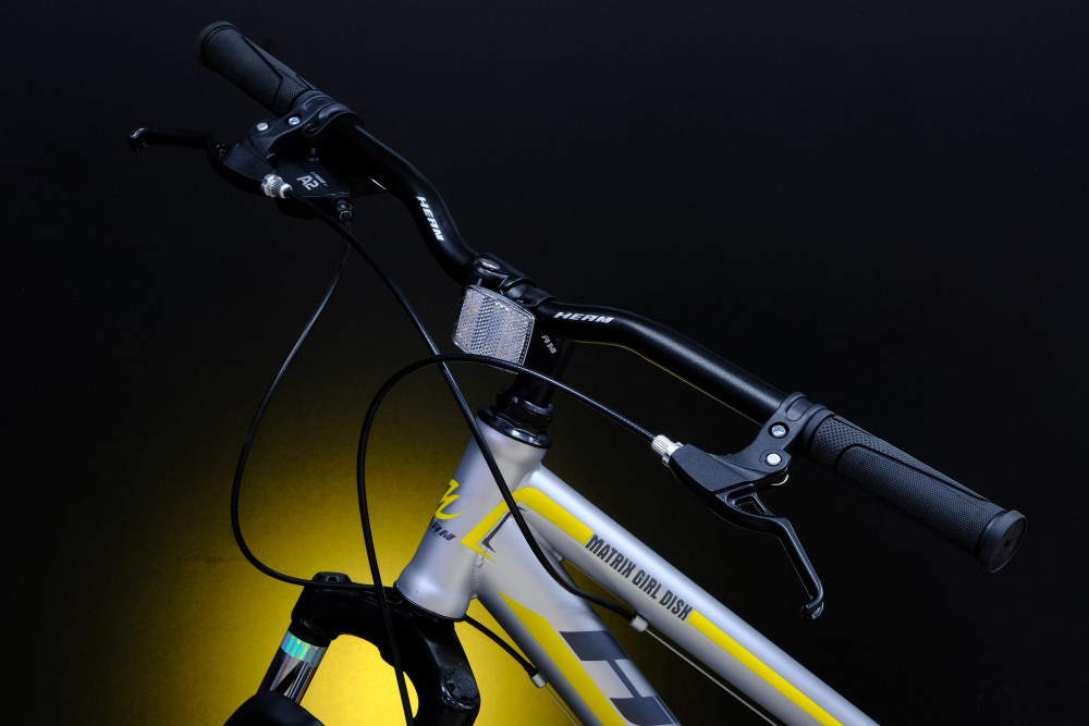 HEAM MATRIX 26 GIRL DISK Матовый Белый/Жёлтый рама 19 (на рост 171-182)